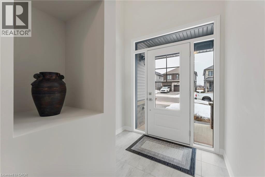 107 Starfire Crescent, Stoney Creek, Ontario  L8E 0K9 - Photo 4 - 40810108