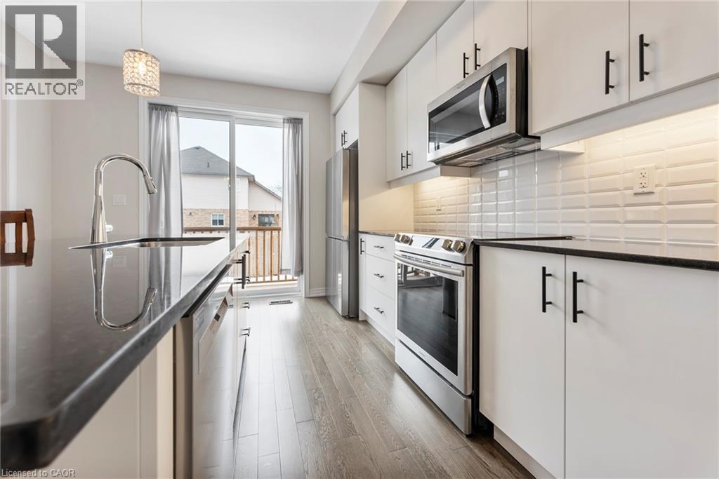 107 Starfire Crescent, Stoney Creek, Ontario  L8E 0K9 - Photo 17 - 40810108