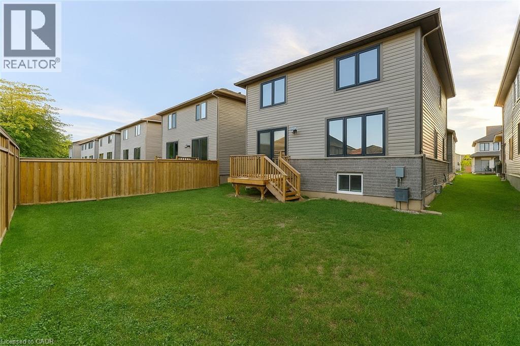 107 Starfire Crescent, Stoney Creek, Ontario  L8E 0K9 - Photo 3 - 40810108