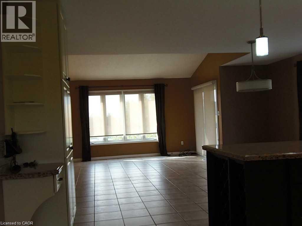 1020 Green Mountain Road E, Stoney Creek, Ontario  L8J 3B1 - Photo 8 - 40810135