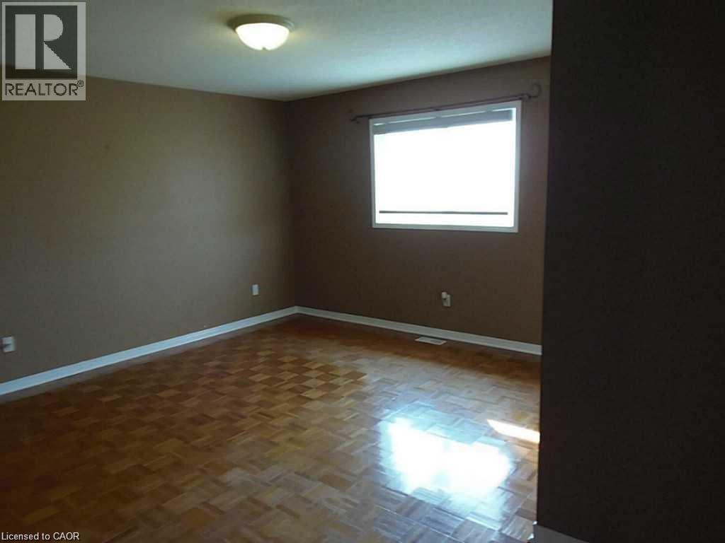 1020 Green Mountain Road E, Stoney Creek, Ontario  L8J 3B1 - Photo 13 - 40810135