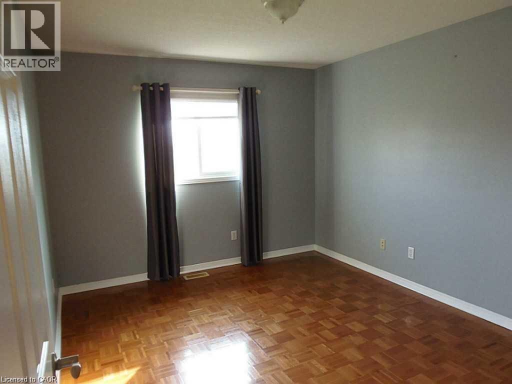 1020 Green Mountain Road E, Stoney Creek, Ontario  L8J 3B1 - Photo 10 - 40810135