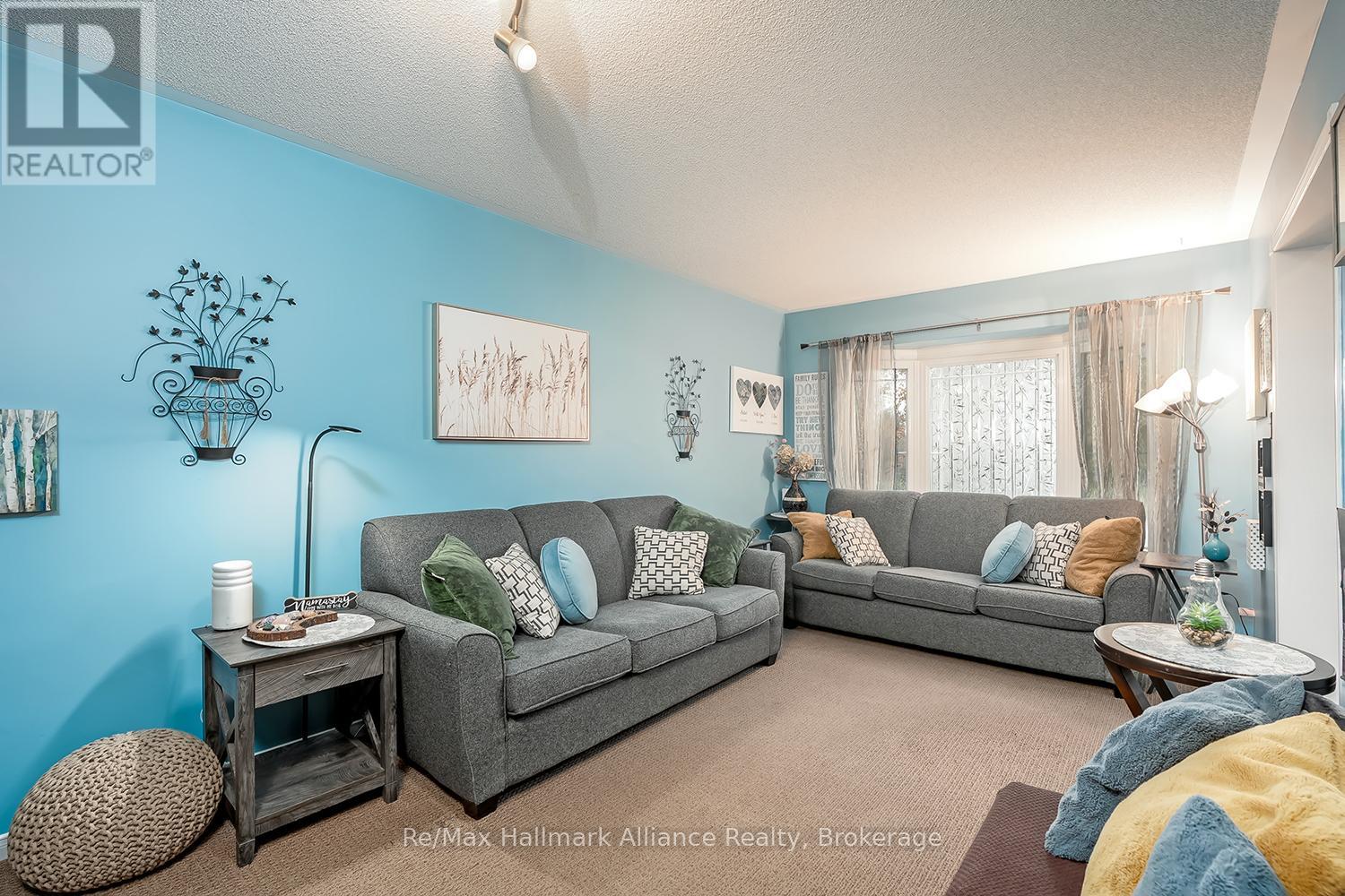 2411 East Gate Crescent, Oakville, Ontario  L6H 6L1 - Photo 9 - W12854198