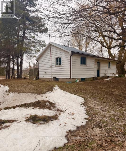 10181 Ivan Drive, Middlesex Centre, Ontario  N0M 2A0 - Photo 3 - X12854102