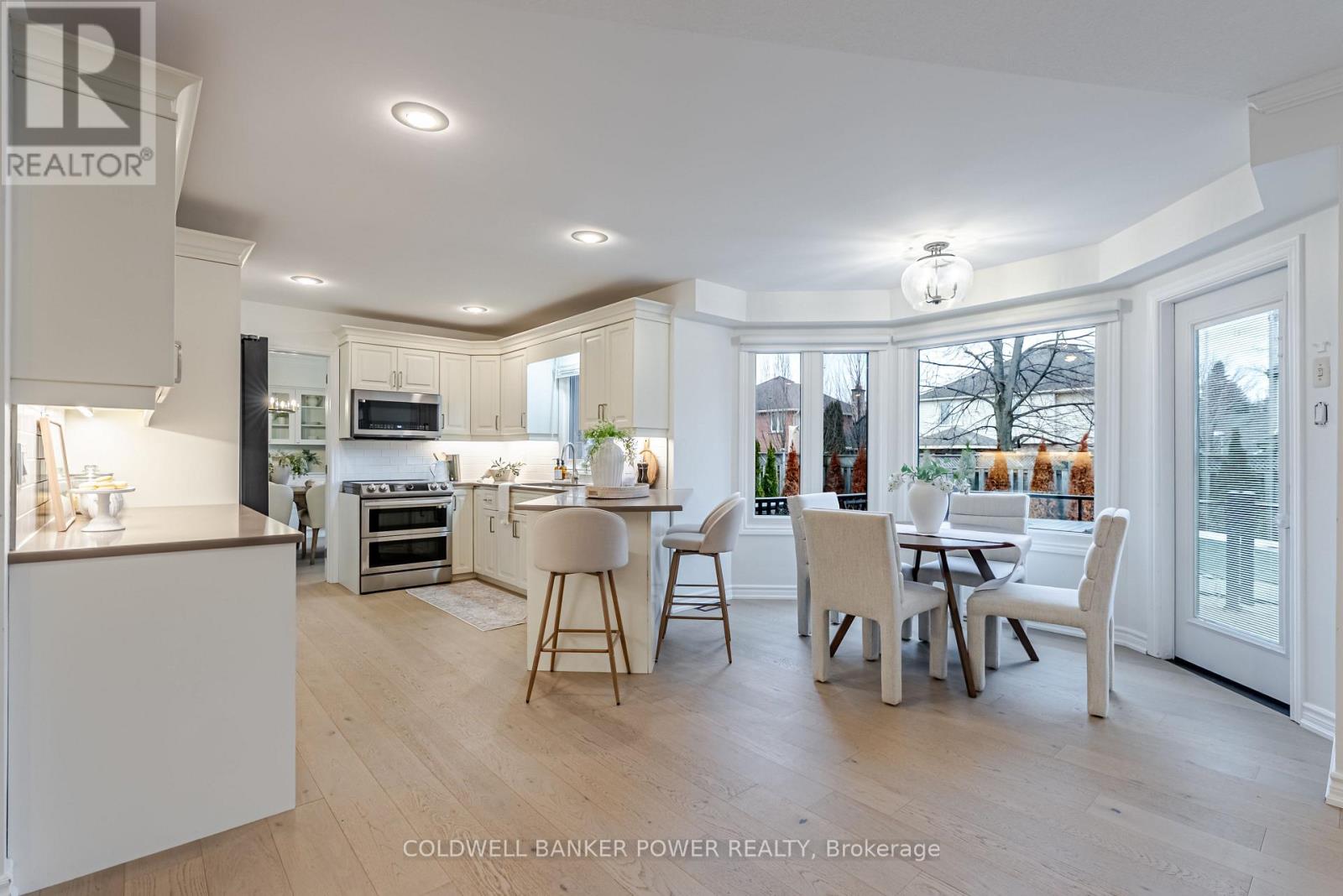 Photo 12 of 50 for 333 Sunnyside Crescent