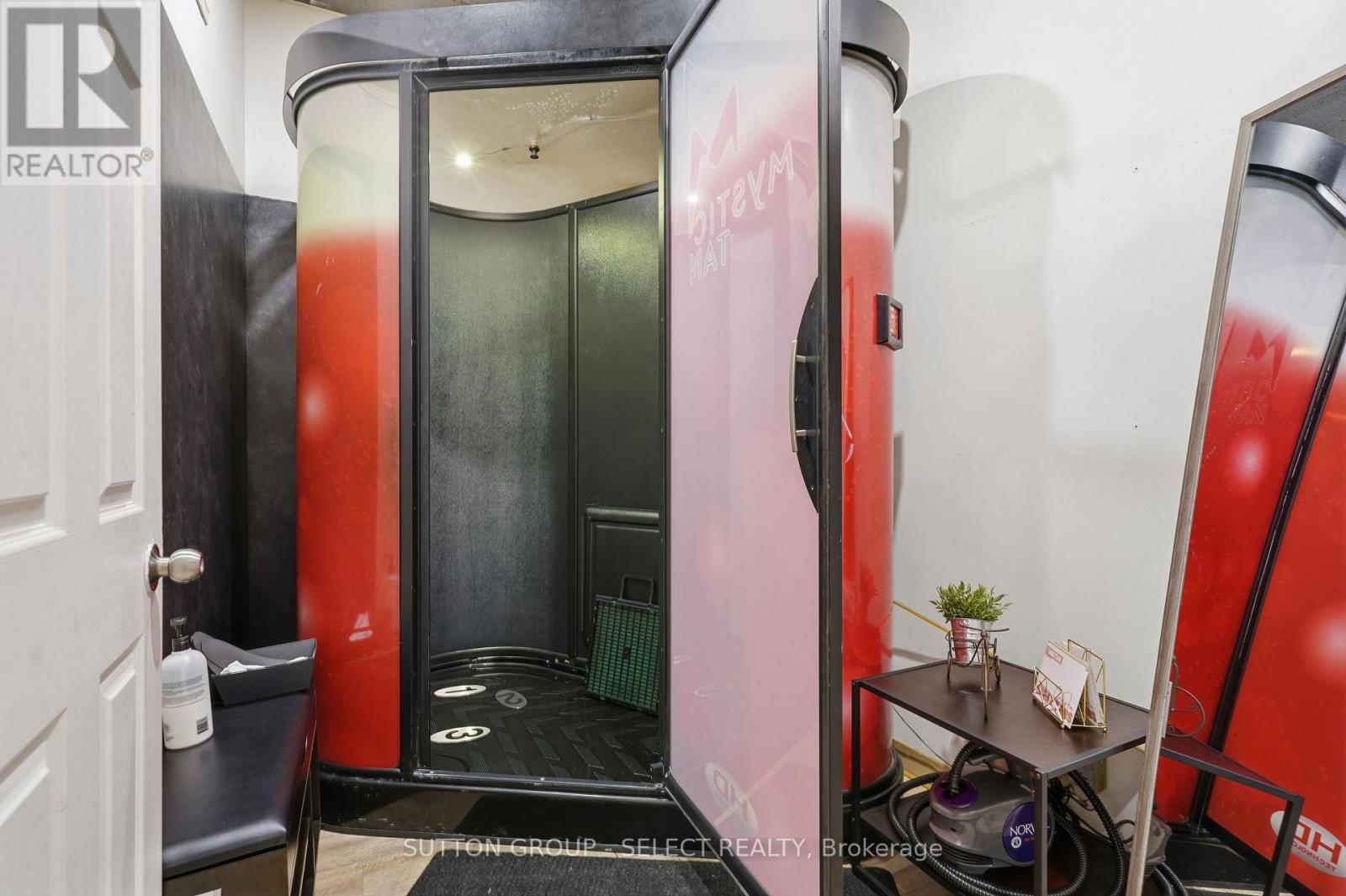 6 - 509 Commissioners Road W, London South, Ontario  N6J 1Y5 - Photo 14 - X12854140