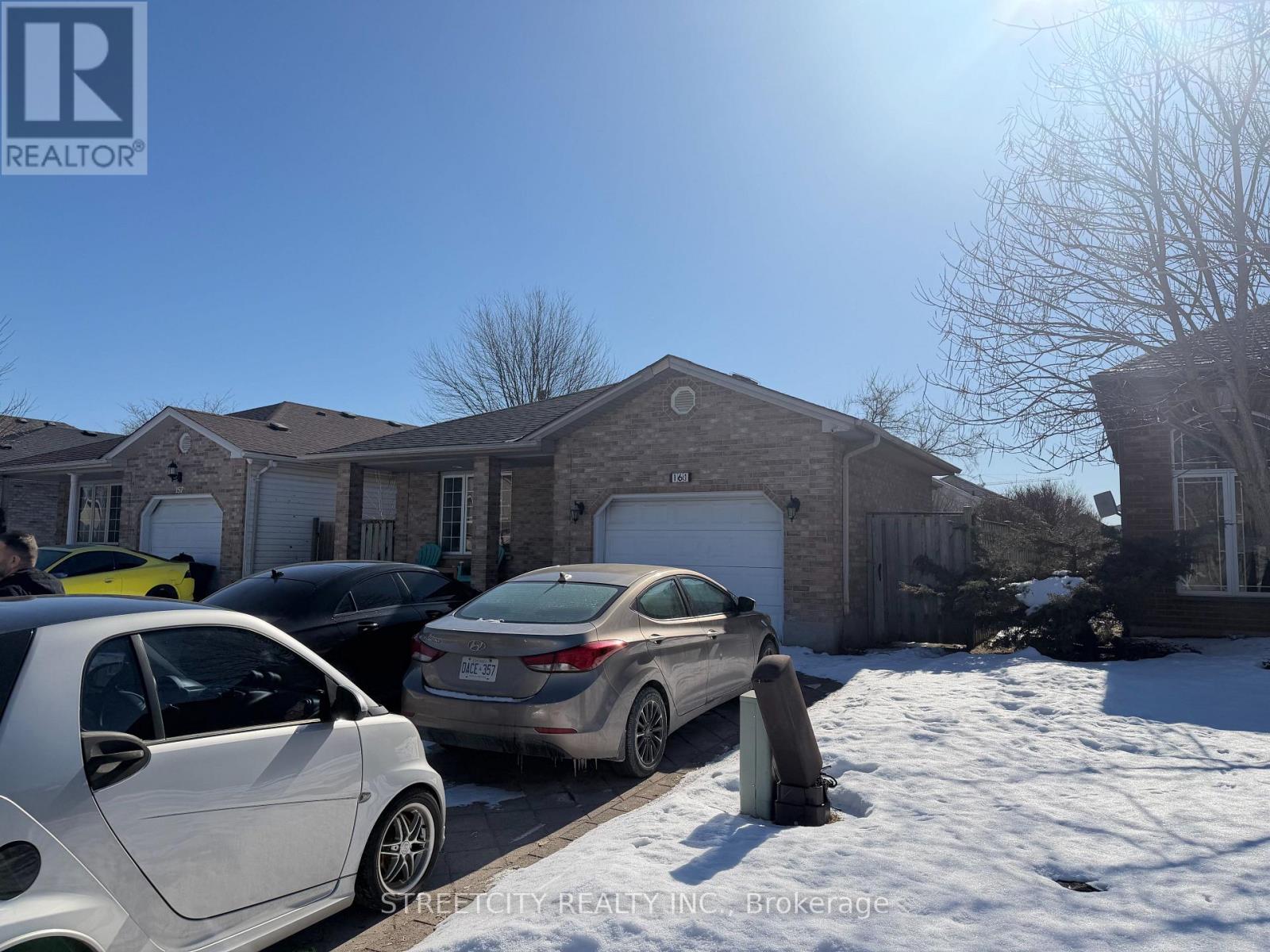 161 Thurman Circle, London East, Ontario  N5V 4Z1 - Photo 3 - X12854184