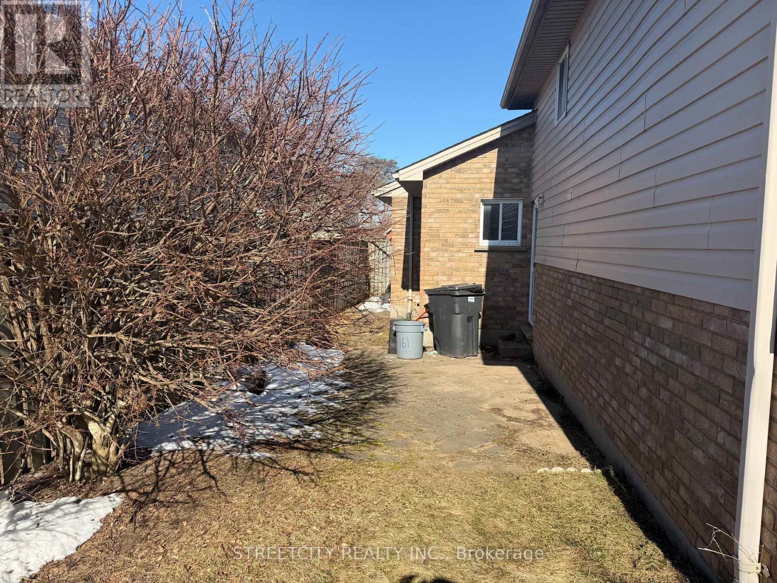 161 Thurman Circle, London East, Ontario  N5V 4Z1 - Photo 4 - X12854184