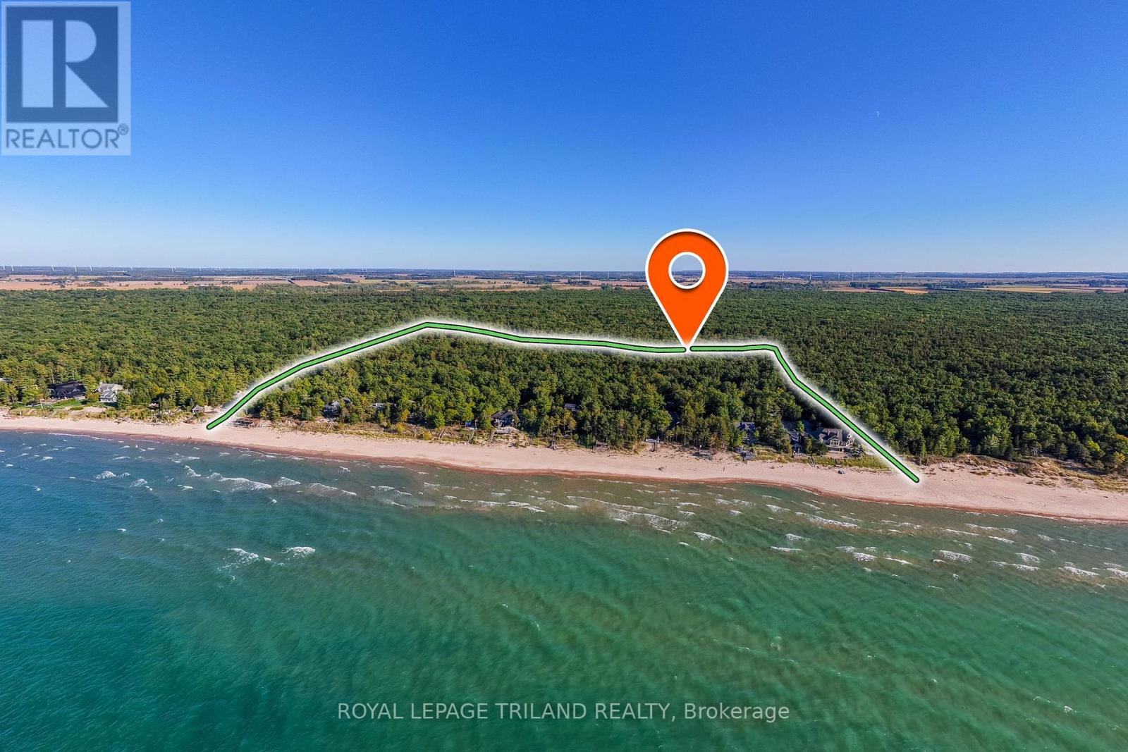 10328 Pinetree Drive, Lambton Shores, Ontario  N0M 1T0 - Photo 18 - X12854244