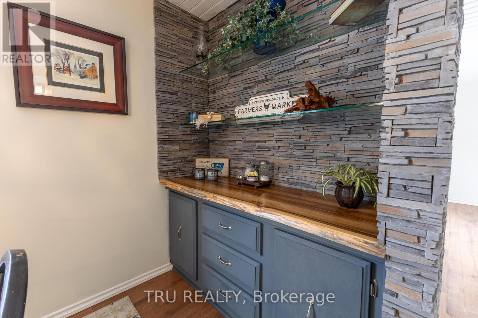 19 Maplewood Avenue, Beckwith, Ontario  K7C 3P1 - Photo 13 - X12853886