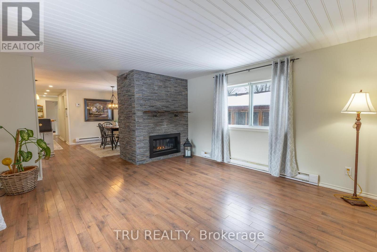 19 Maplewood Avenue, Beckwith, Ontario  K7C 3P1 - Photo 14 - X12853886