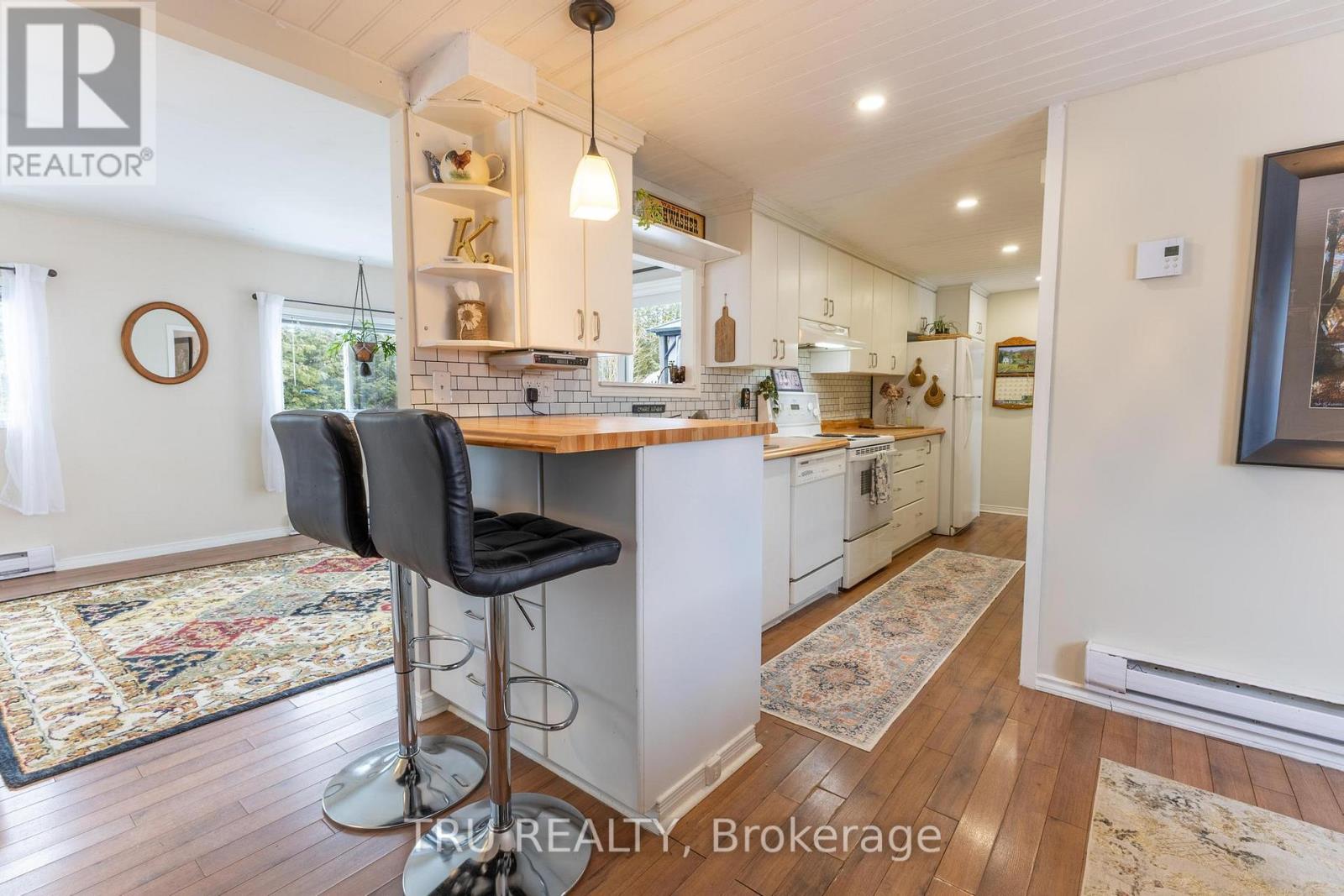 19 Maplewood Avenue, Beckwith, Ontario  K7C 3P1 - Photo 7 - X12853886