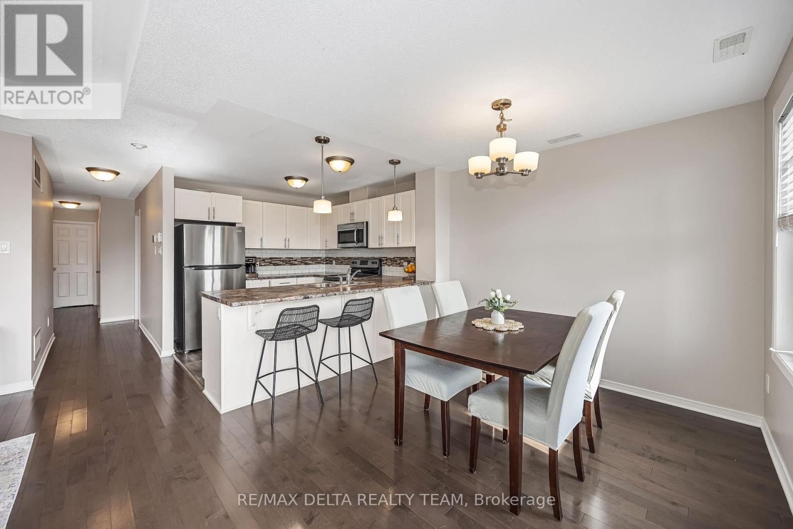 7 - 486 Via Verona Avenue, Ottawa, Ontario  K2J 6B3 - Photo 9 - X12853926