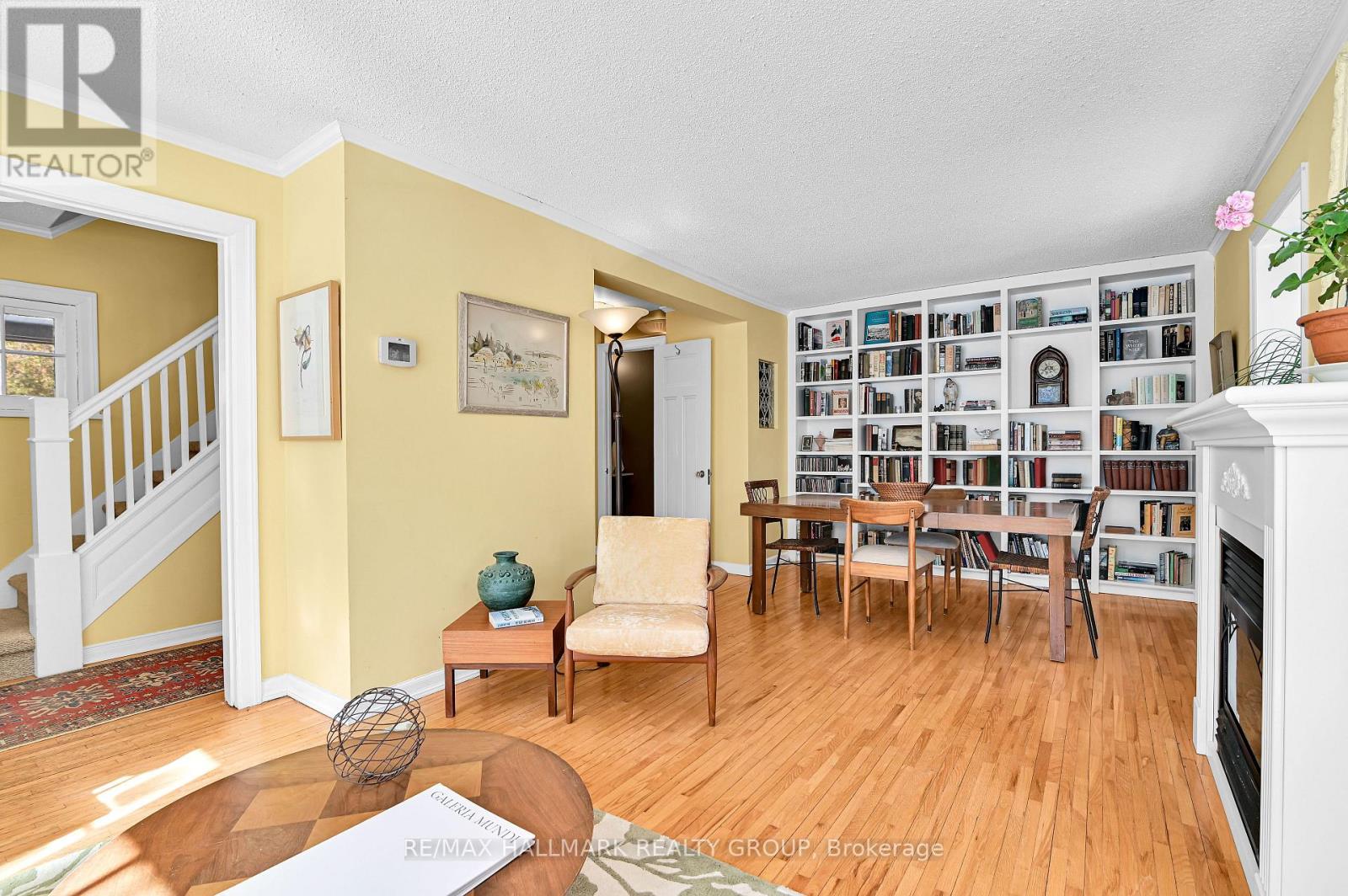 9 Rock Avenue, Ottawa, Ontario  K1M 1A5 - Photo 9 - X12854060