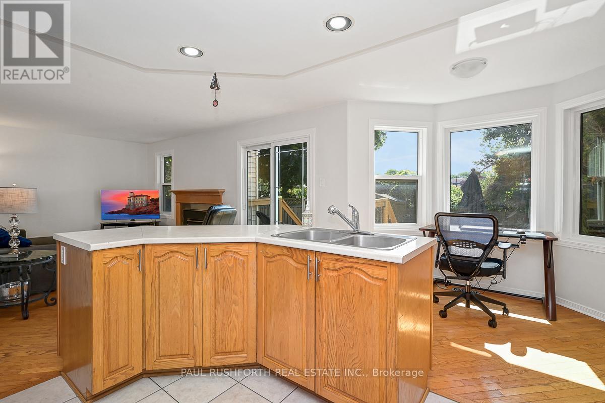 1793 Hunters Run Drive, Ottawa, Ontario  K1C 6X3 - Photo 12 - X12854110