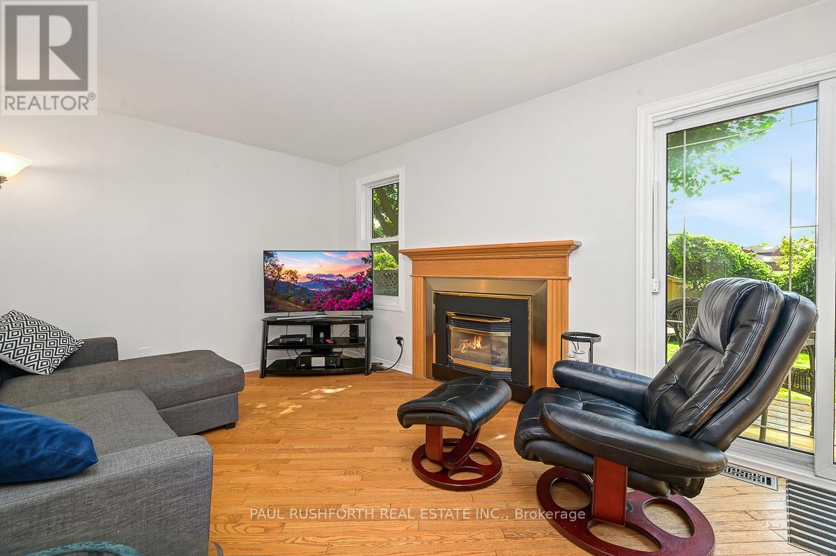 1793 Hunters Run Drive, Ottawa, Ontario  K1C 6X3 - Photo 13 - X12854110