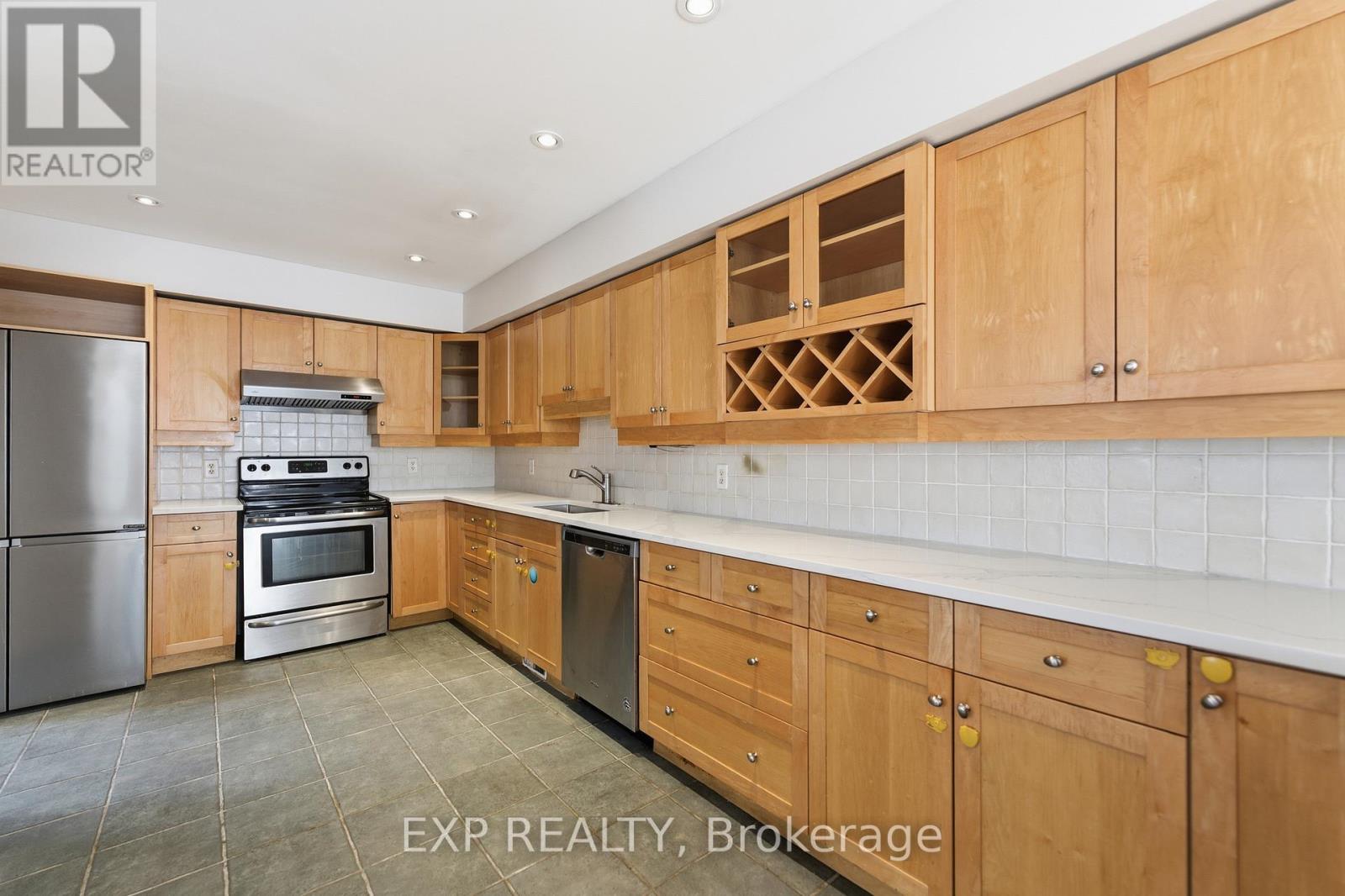 30 Fieldberry Private, Ottawa, Ontario  K2J 5E8 - Photo 10 - X12854218