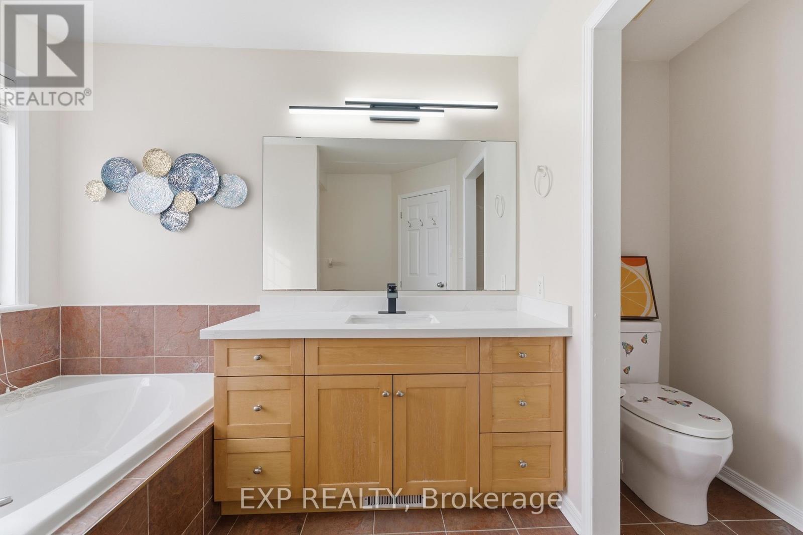 30 Fieldberry Private, Ottawa, Ontario  K2J 5E8 - Photo 19 - X12854218