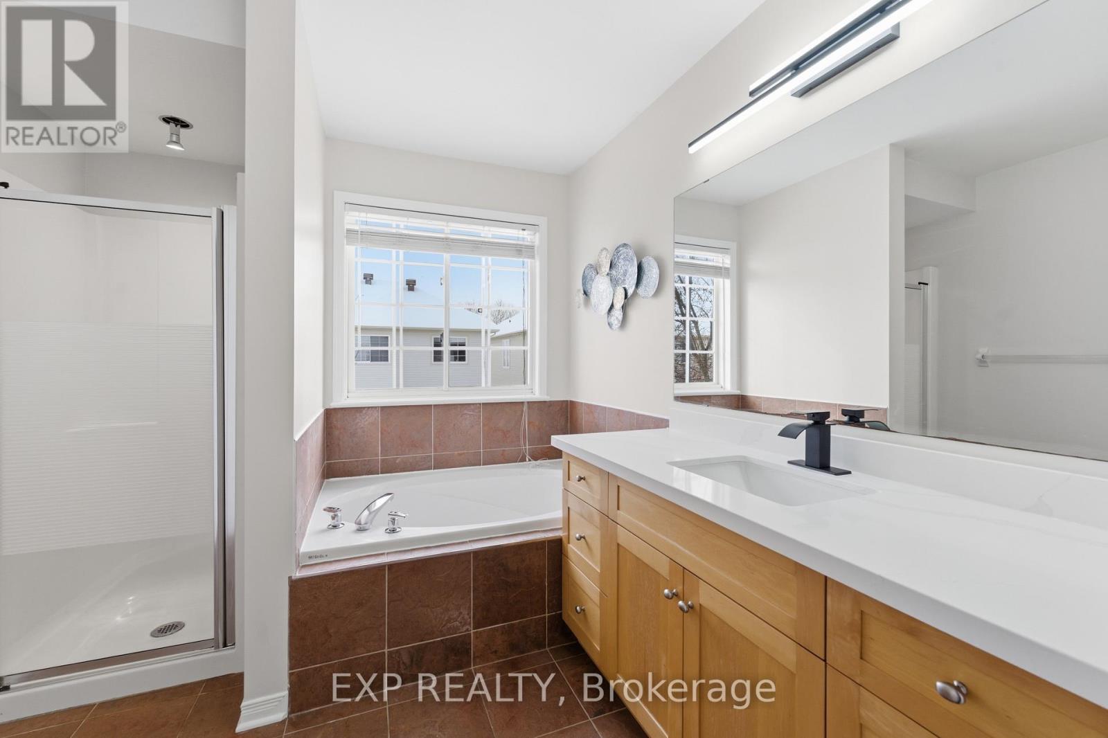 30 Fieldberry Private, Ottawa, Ontario  K2J 5E8 - Photo 20 - X12854218