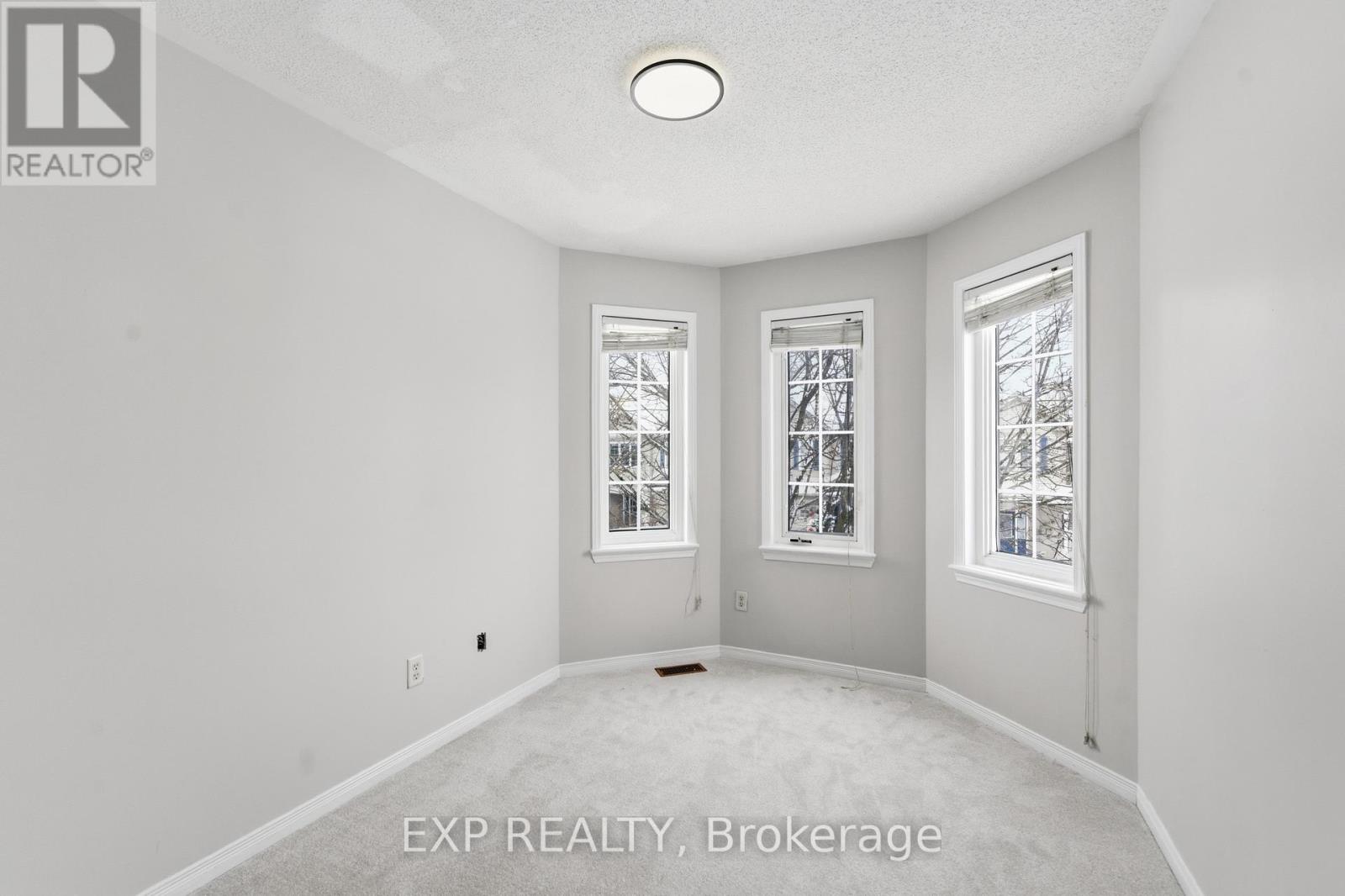 30 Fieldberry Private, Ottawa, Ontario  K2J 5E8 - Photo 24 - X12854218