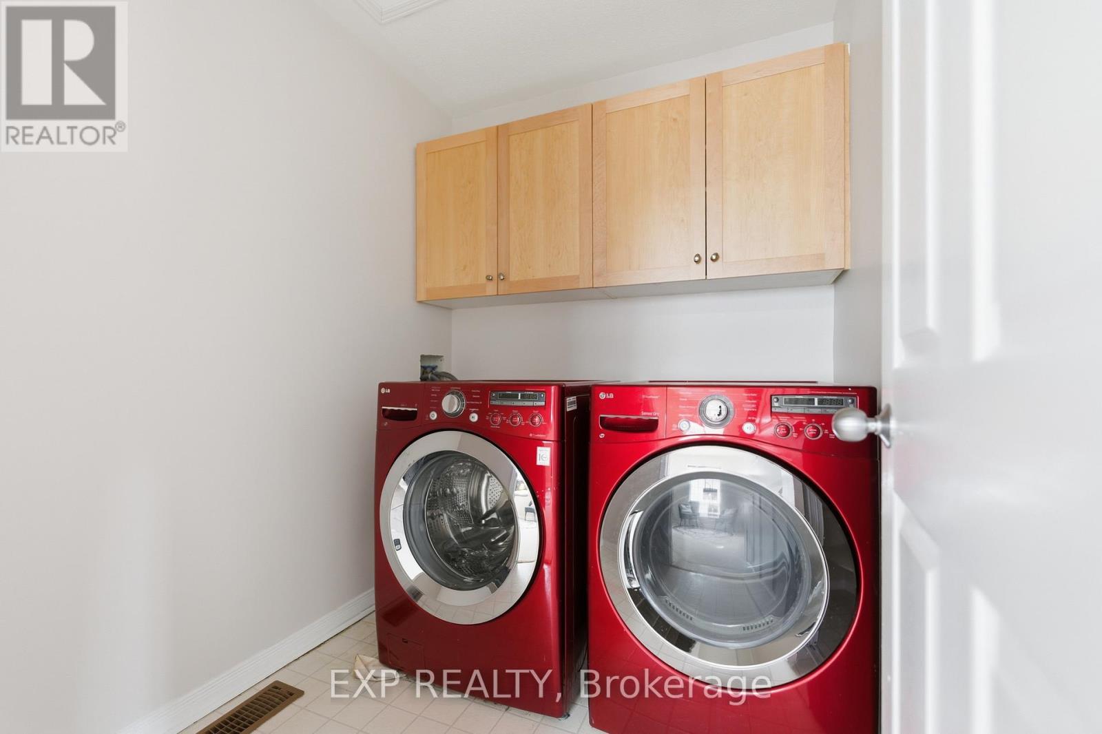 30 Fieldberry Private, Ottawa, Ontario  K2J 5E8 - Photo 28 - X12854218