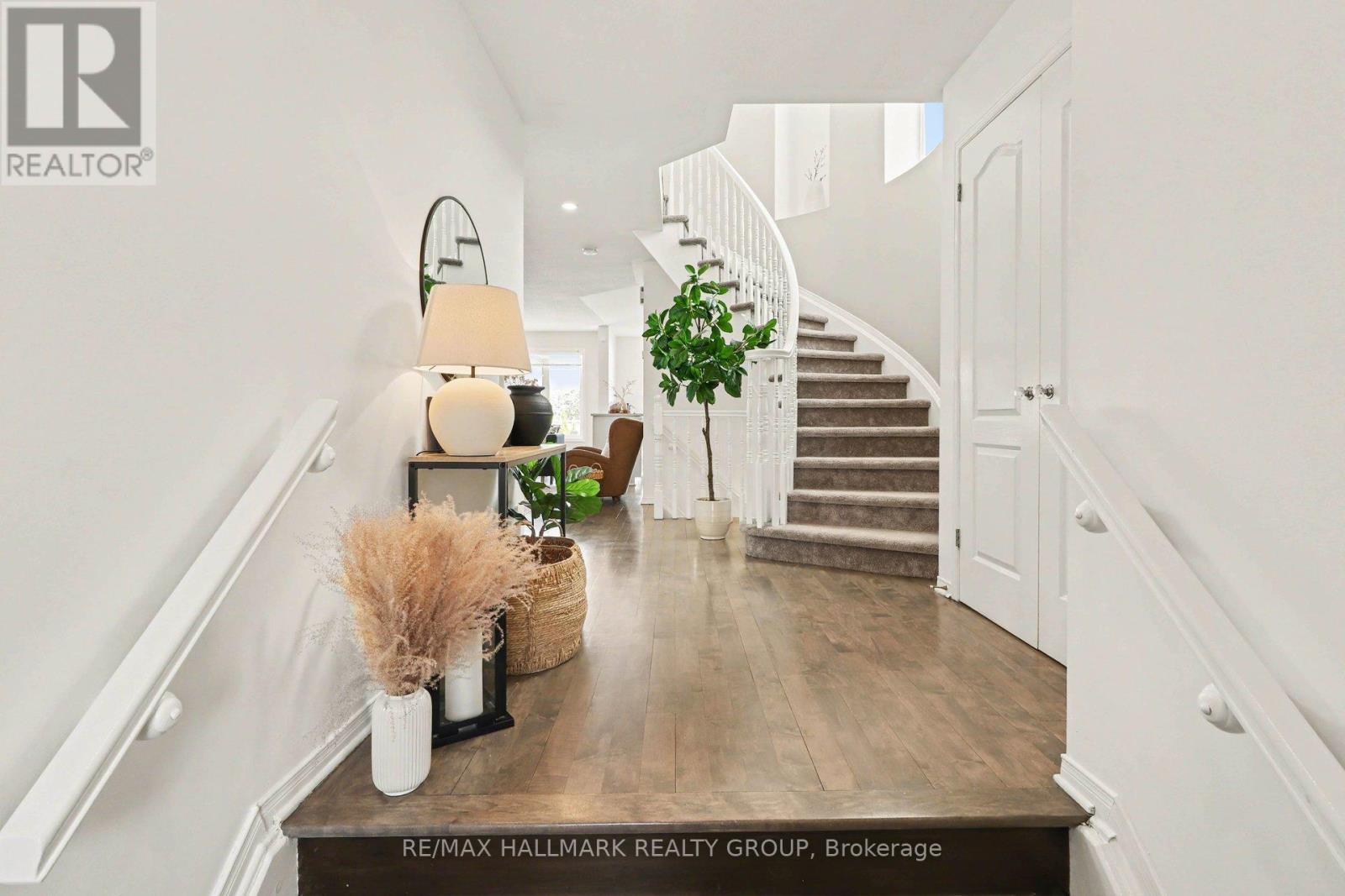 2229 Brockstone Crescent, Ottawa, Ontario  K4A 4V5 - Photo 7 - X12854266