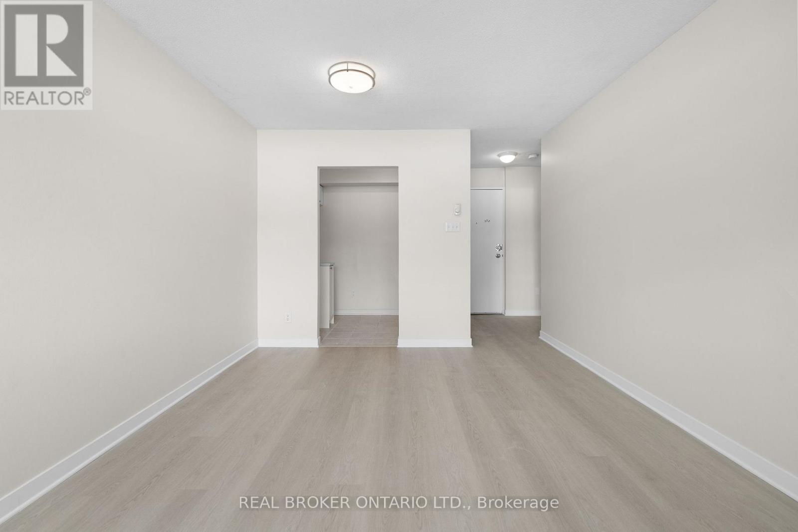 103c - 2041 Arrowsmith Drive, Ottawa, Ontario  K1J 7V7 - Photo 12 - X12854286