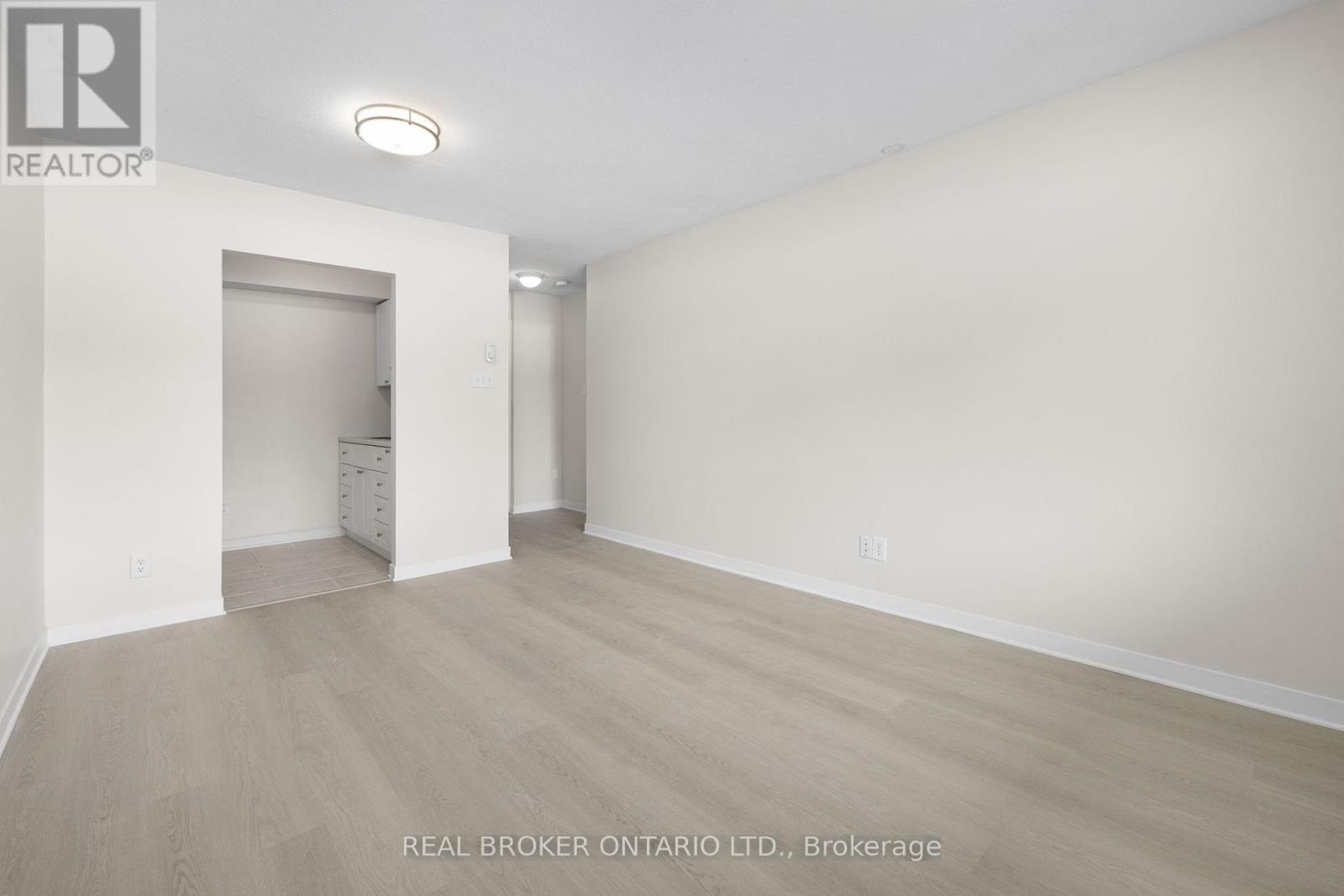 103c - 2041 Arrowsmith Drive, Ottawa, Ontario  K1J 7V7 - Photo 13 - X12854286