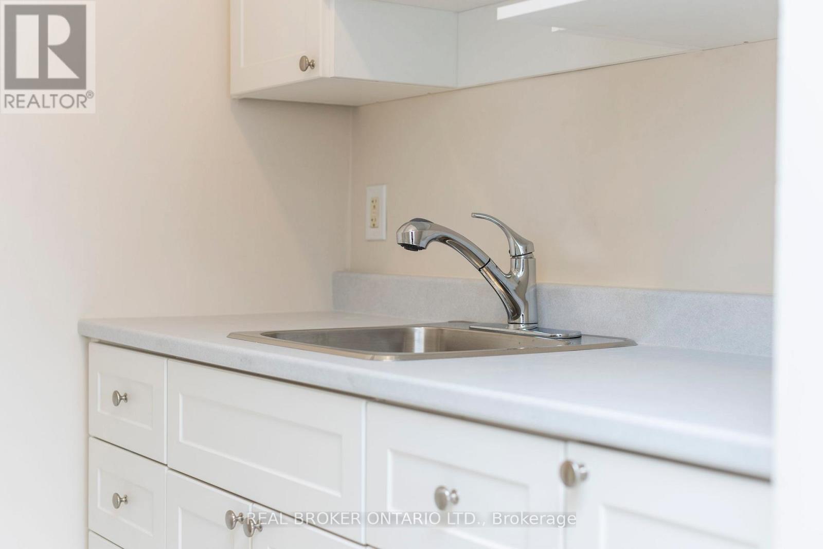 103c - 2041 Arrowsmith Drive, Ottawa, Ontario  K1J 7V7 - Photo 17 - X12854286