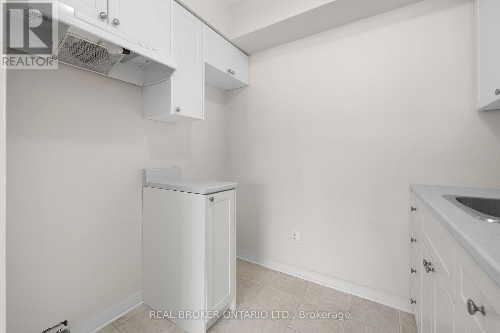 103c - 2041 Arrowsmith Drive, Ottawa, Ontario  K1J 7V7 - Photo 18 - X12854286