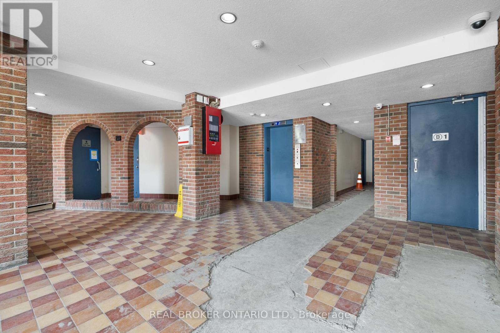 103c - 2041 Arrowsmith Drive, Ottawa, Ontario  K1J 7V7 - Photo 7 - X12854286