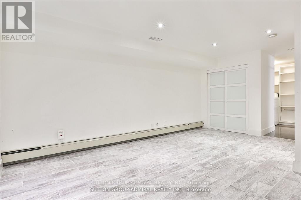 169 Woburn Avenue, Toronto, Ontario  M5M 1K8 - Photo 23 - C12705690