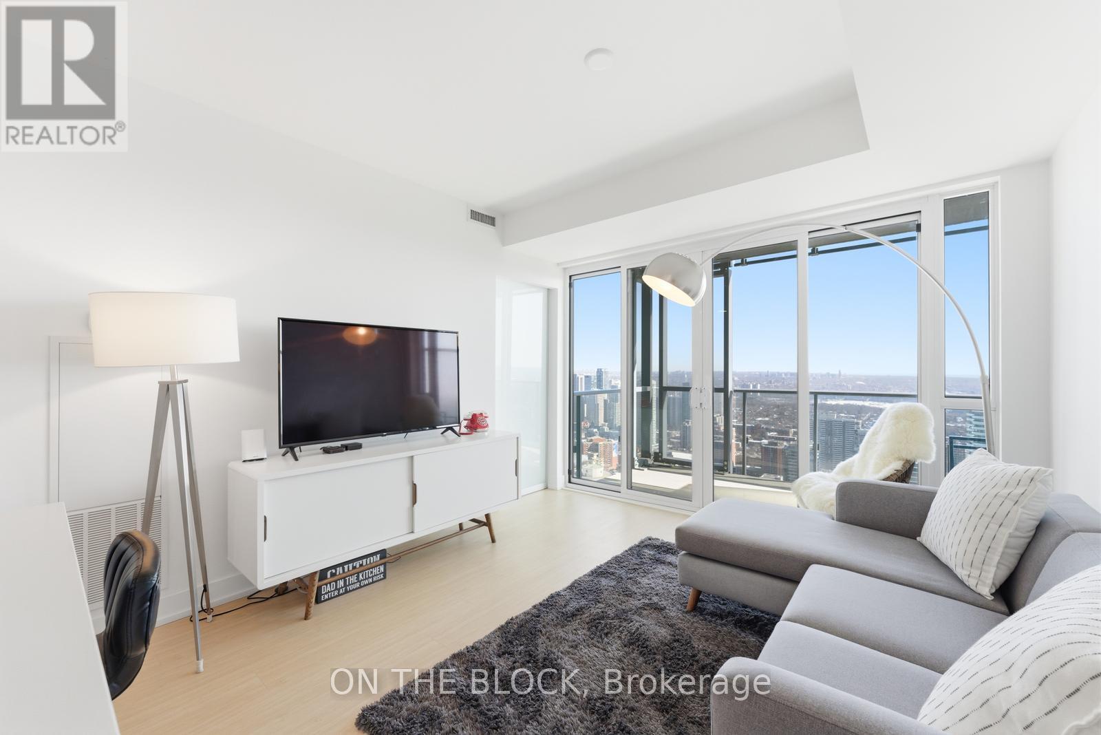 5309 - 7 Grenville Street, Toronto, Ontario  M4Y 0E9 - Photo 10 - C12853338