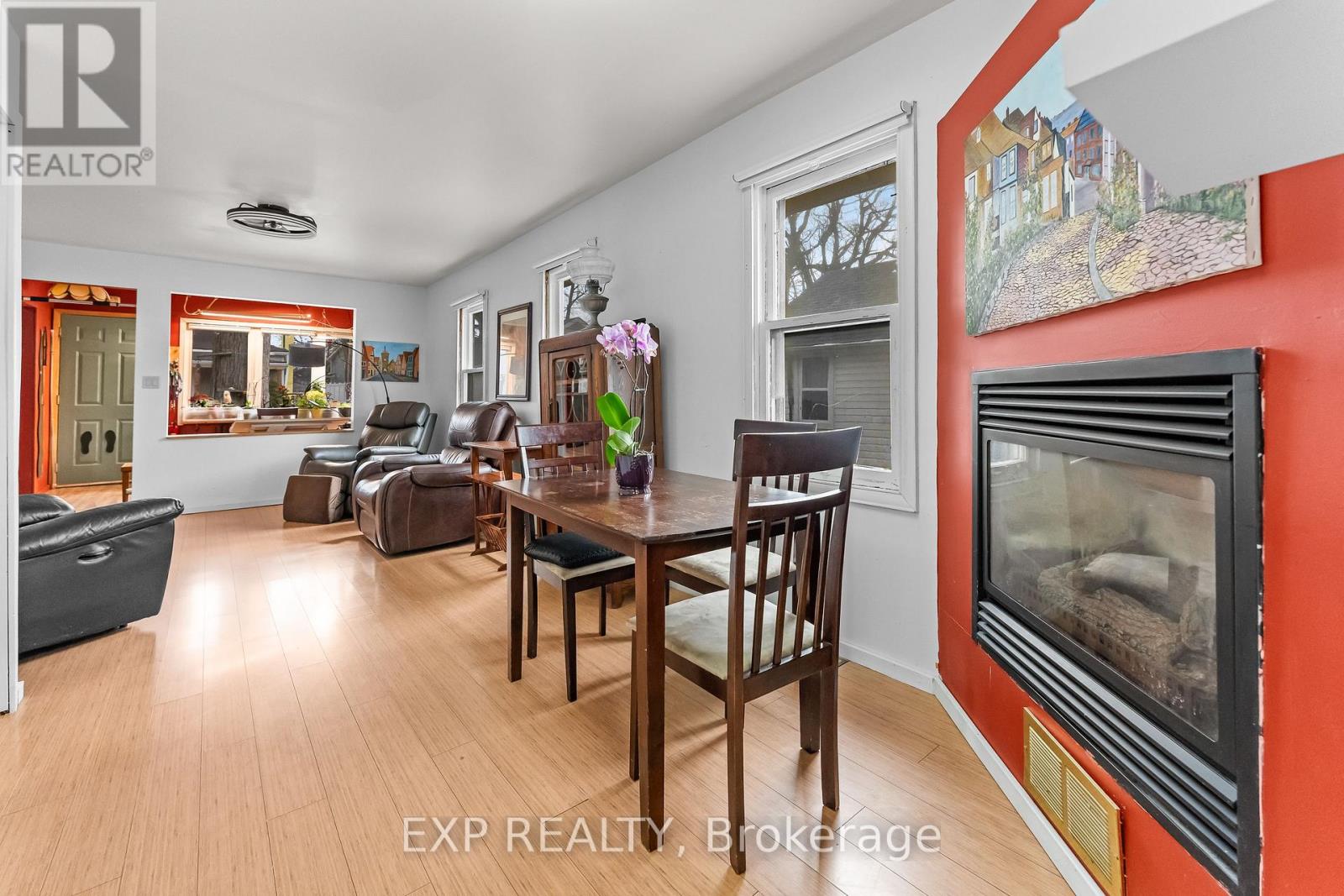 240 Lincoln Road W, Fort Erie, Ontario  L0S 1B0 - Photo 12 - X12854156