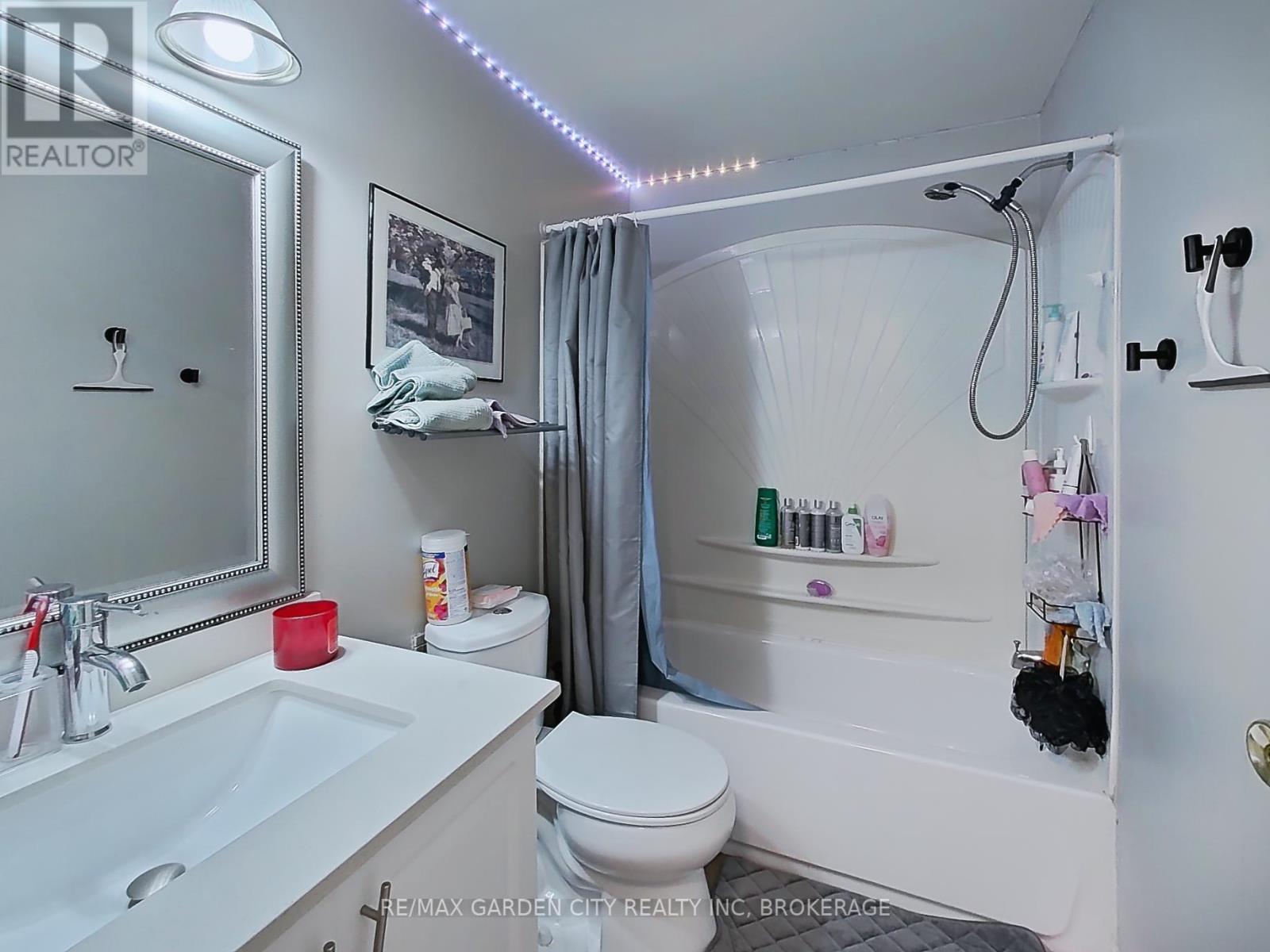 3 Tara Crescent, Thorold, Ontario  L2V 4M1 - Photo 19 - X12854222