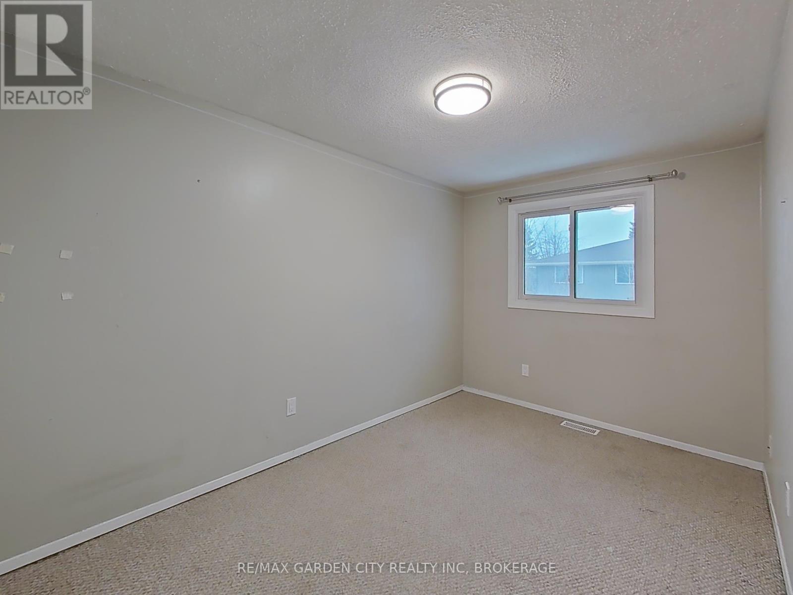 3 Tara Crescent, Thorold, Ontario  L2V 4M1 - Photo 25 - X12854222