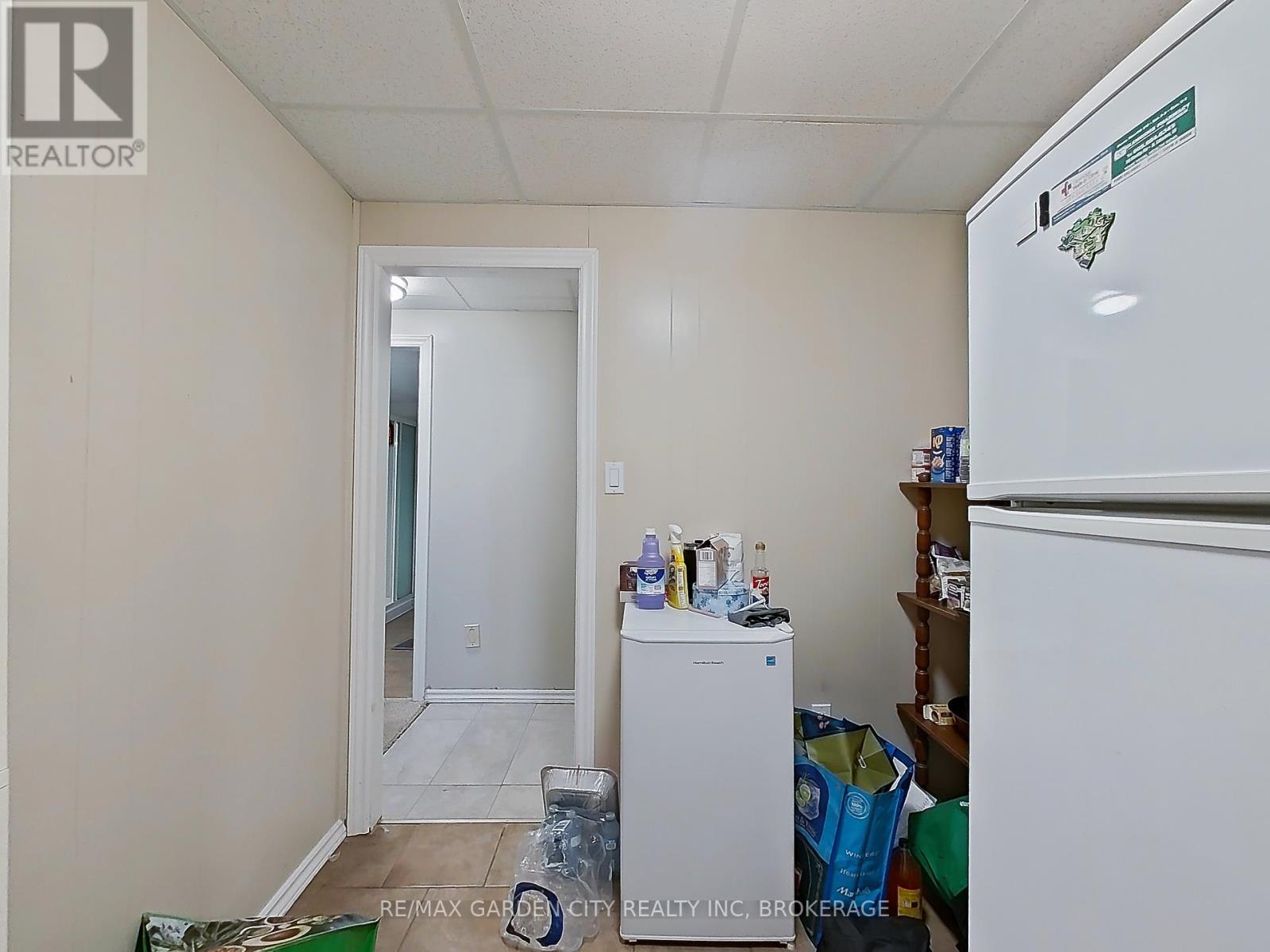 3 Tara Crescent, Thorold, Ontario  L2V 4M1 - Photo 33 - X12854222