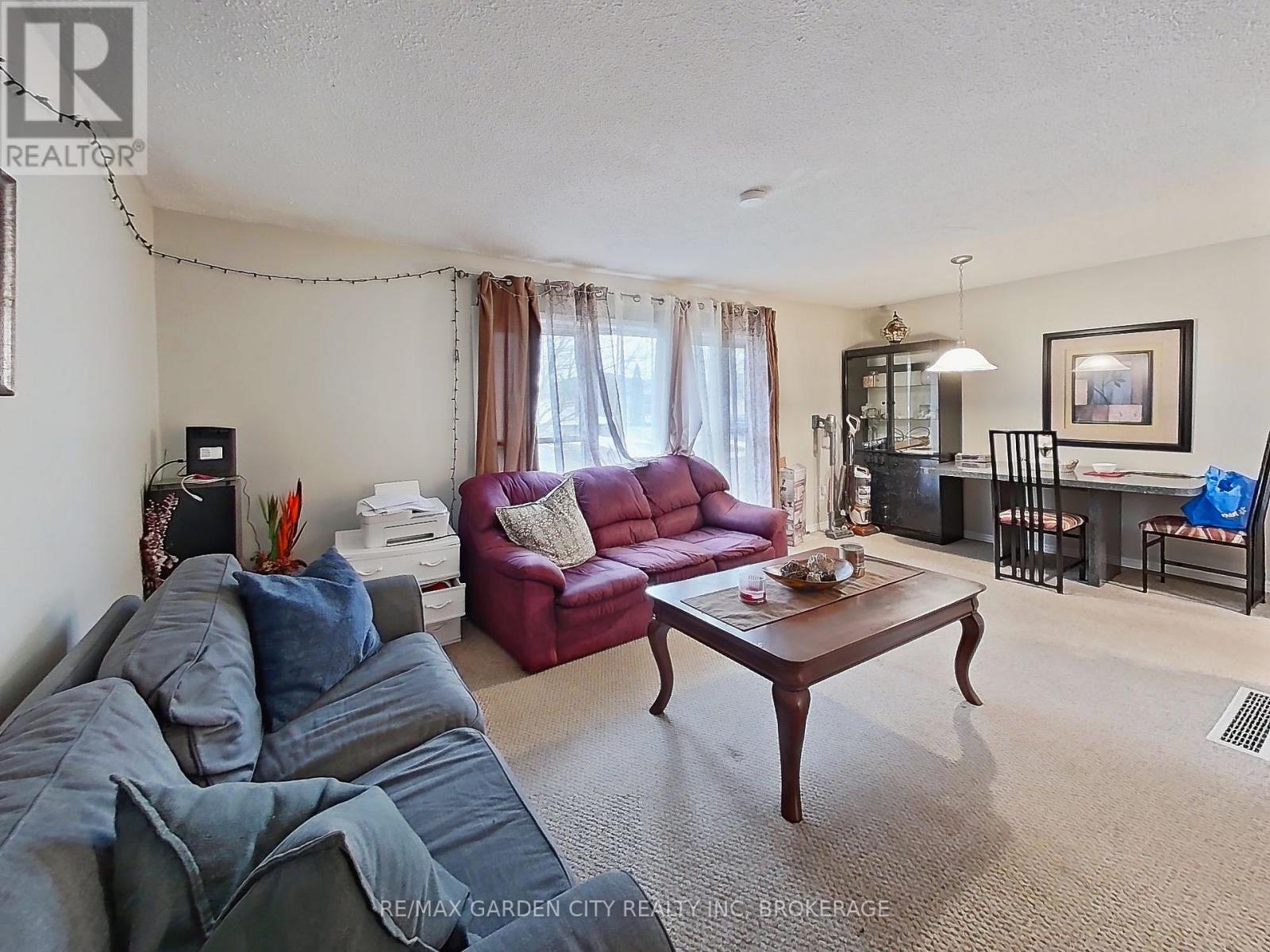 3 Tara Crescent, Thorold, Ontario  L2V 4M1 - Photo 8 - X12854222