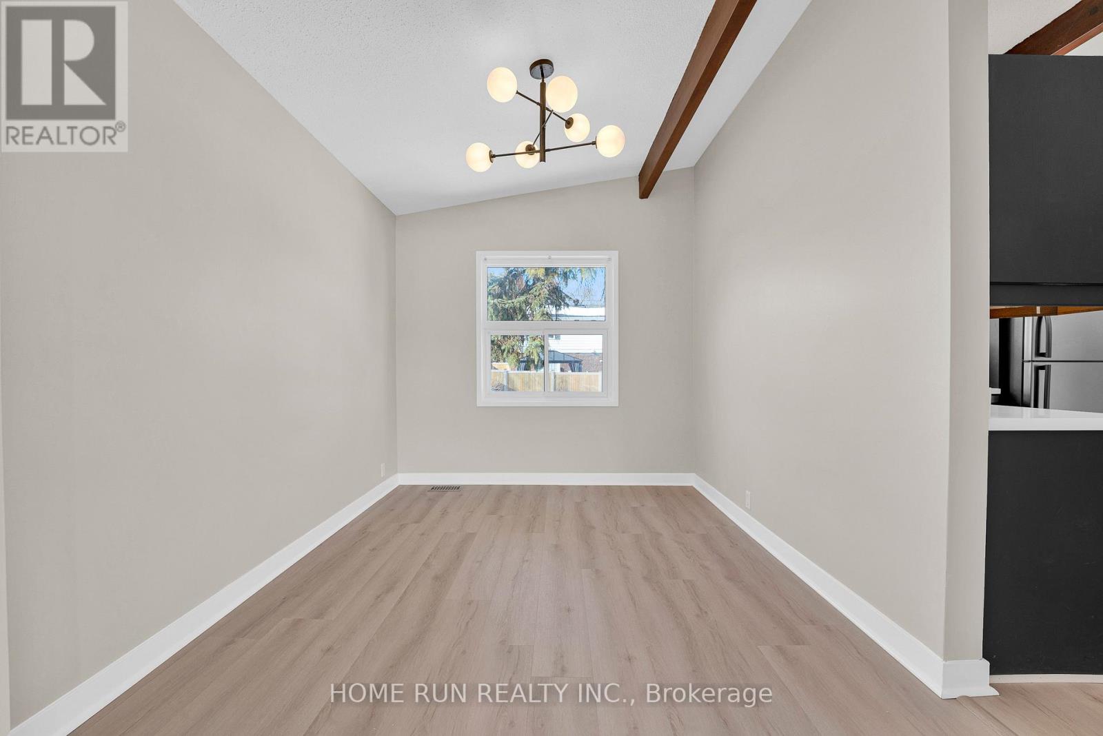 1259 Meadowlands Drive E, Ottawa, Ontario  K2E 6K4 - Photo 16 - X12852624