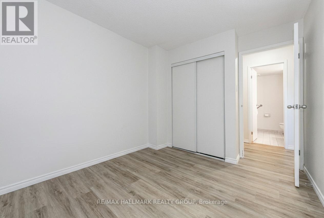 1009 - 1025 Grenon Avenue, Ottawa, Ontario  K2B 8S5 - Photo 34 - X12854056