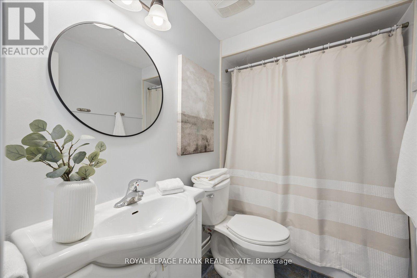 386 Prince Of Wales Drive, Whitby (Blue Grass Meadows), Ontario  L1N 6M9 - Photo 27 - E12854098