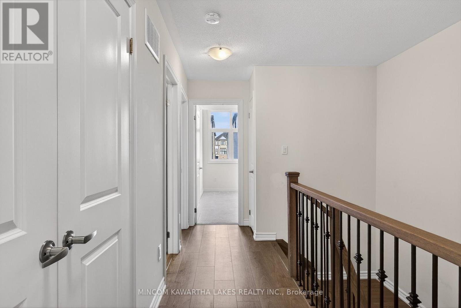 348 Okanagan Path, Oshawa, Ontario  L1H 0A7 - Photo 17 - E12854120