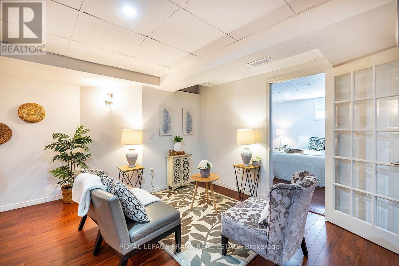 1533 Clearbrook Drive, Oshawa, Ontario  L1K 2P6 - Photo 7 - E12854168