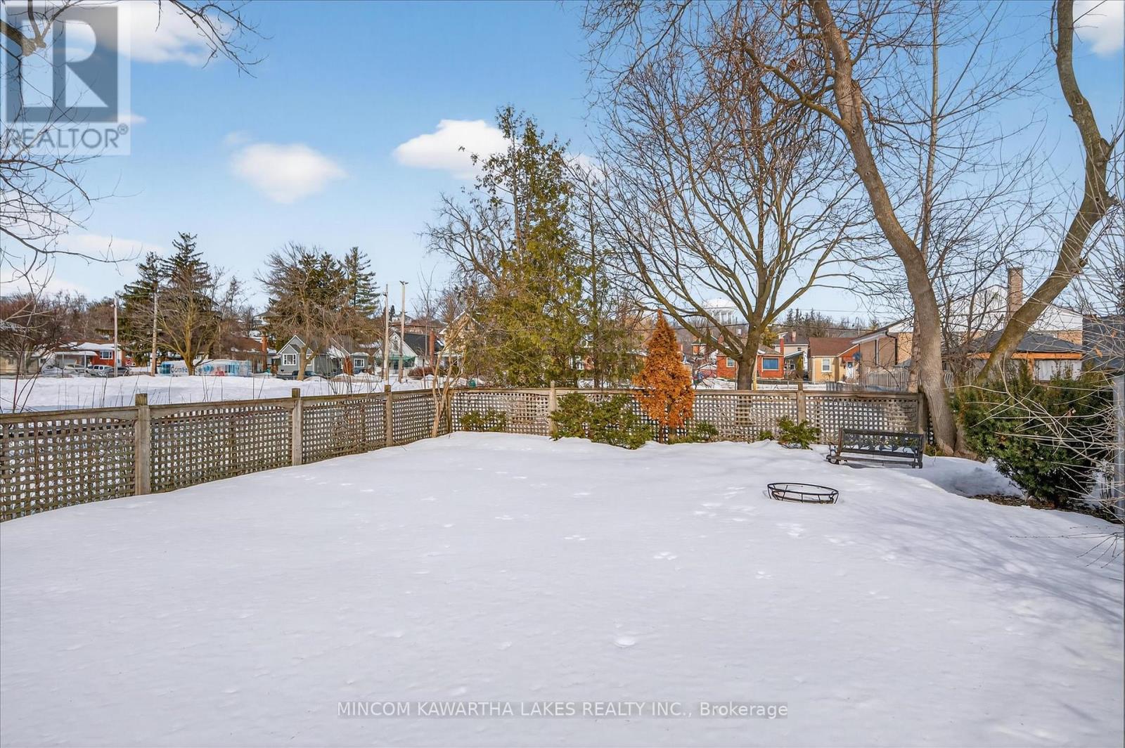 668 Brown Street, Peterborough (Otonabee Ward 1), Ontario  K9J 4K5 - Photo 34 - X12854076