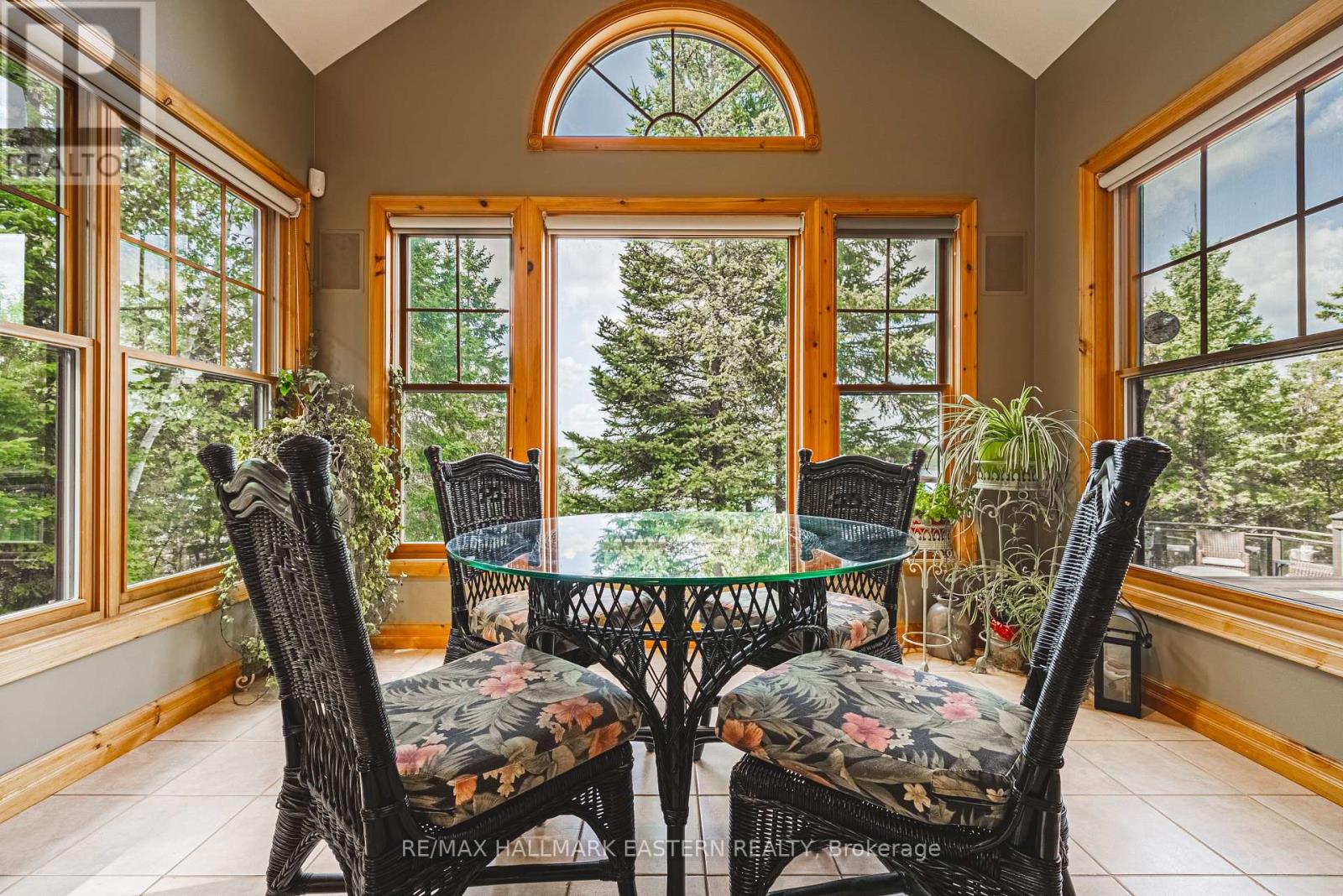 538 Rishor Avenue, Douro-Dummer, Ontario  K0L 2H0 - Photo 14 - X12854108