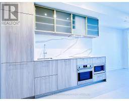 2005 - 36 OLIVE AVENUE, Toronto, Ontario