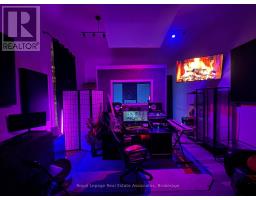 6 DENISON AVENUE, Toronto, Ontario