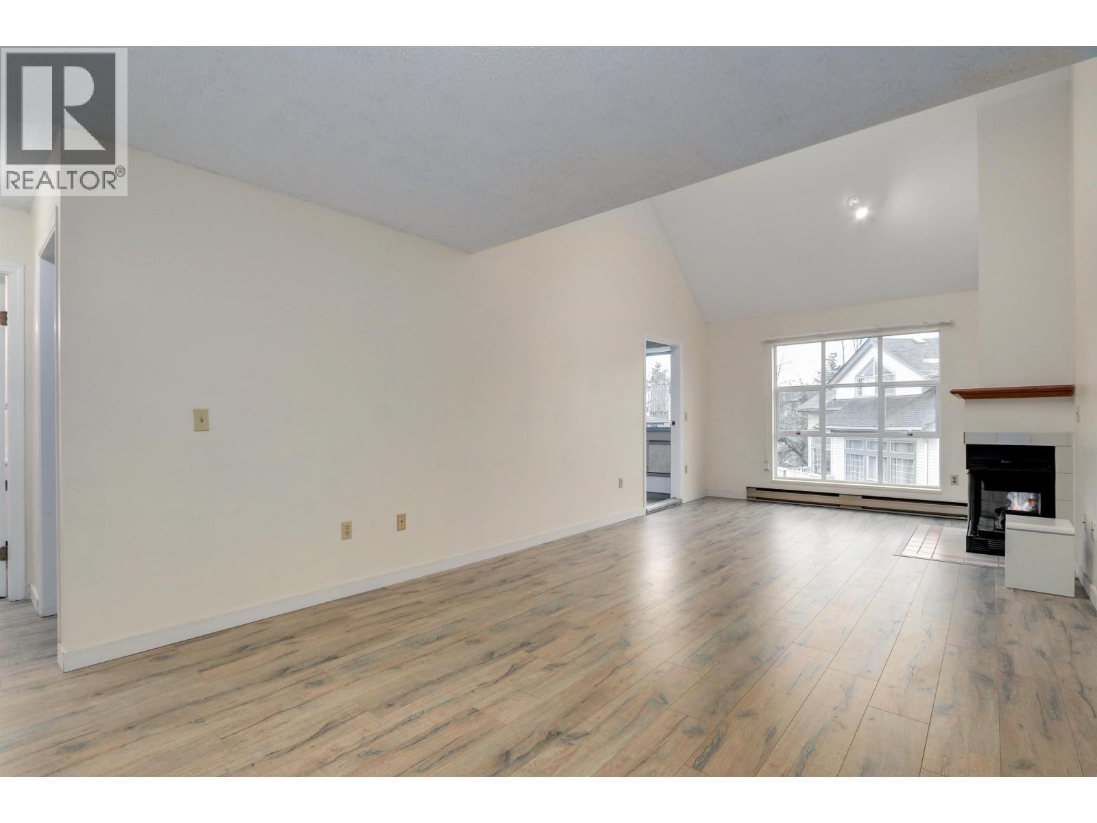 310 7580 Minoru Boulevard, Richmond, British Columbia  V6Y 1Z5 - Photo 5 - R3096497