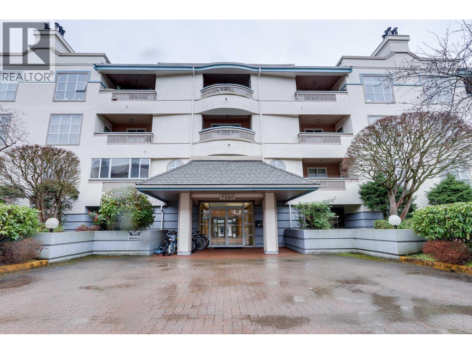 310 7580 Minoru Boulevard, Richmond, British Columbia  V6Y 1Z5 - Photo 1 - R3096497