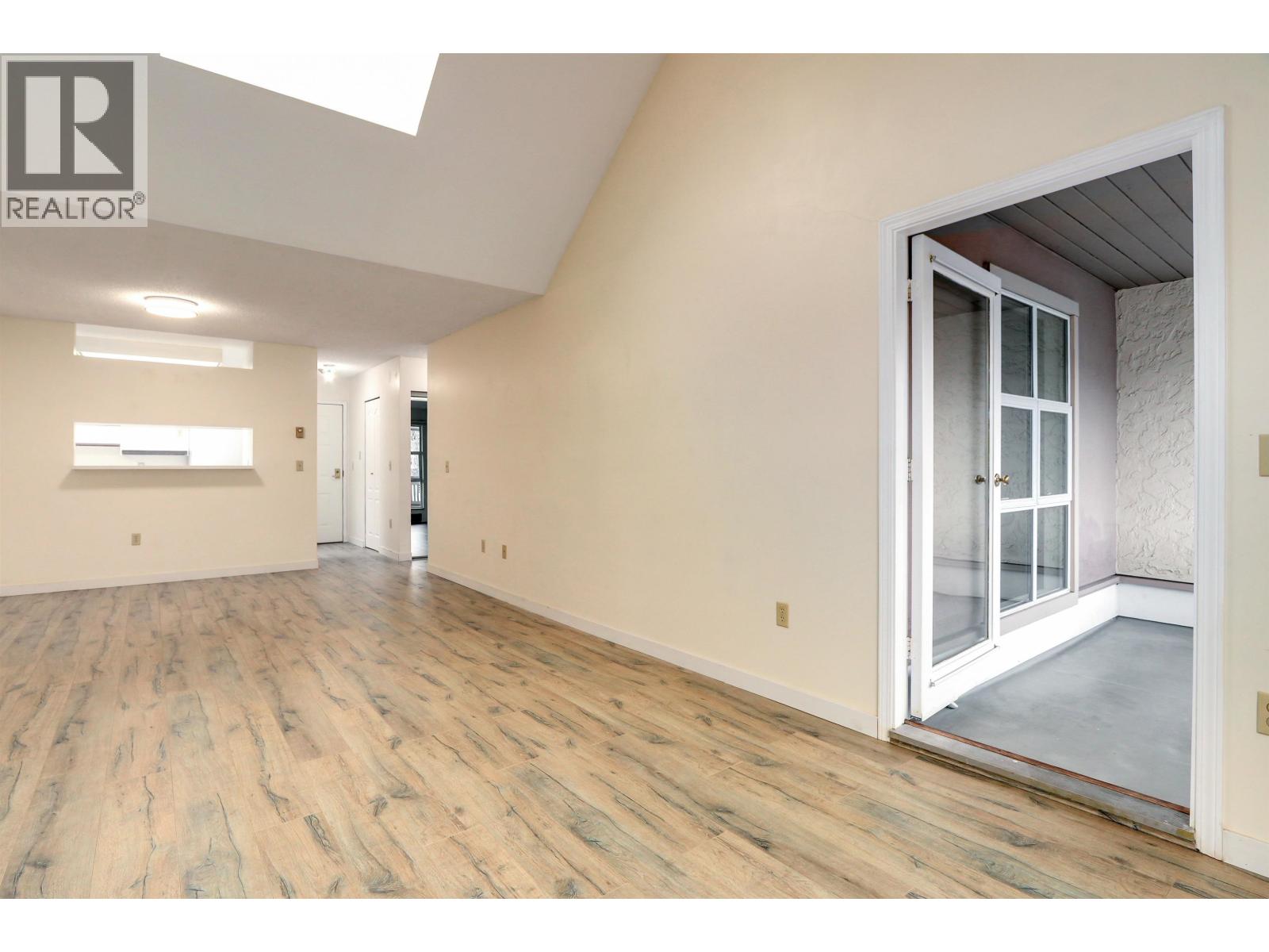 310 7580 Minoru Boulevard, Richmond, British Columbia  V6Y 1Z5 - Photo 10 - R3096497